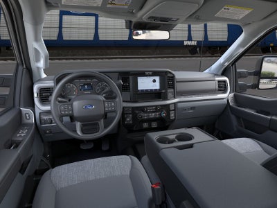 2026 Ford Super Duty F-350® XLT