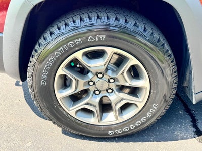 2020 Jeep Cherokee Trailhawk
