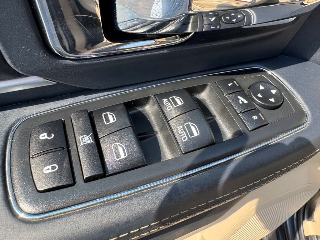 2018 RAM 1500 Laramie Longhorn