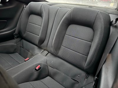 2016 Ford Mustang V6