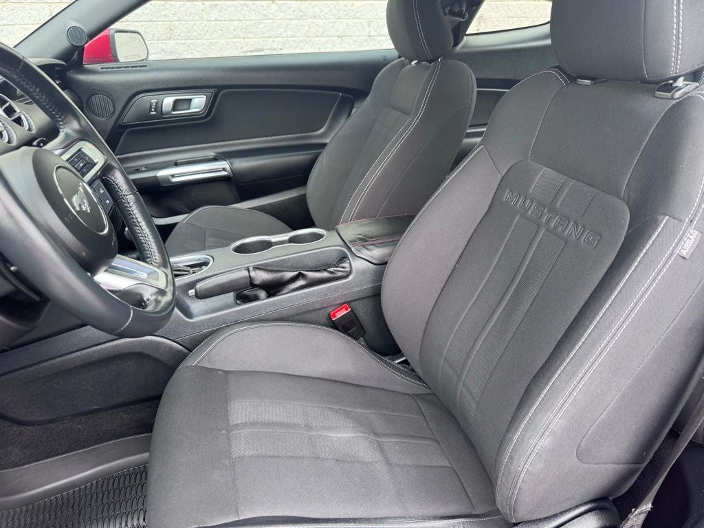 2021 Ford Mustang EcoBoost