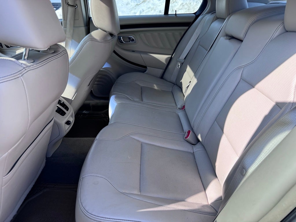 2010 Ford Taurus Limited