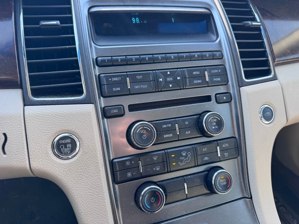 2010 Ford Taurus Limited