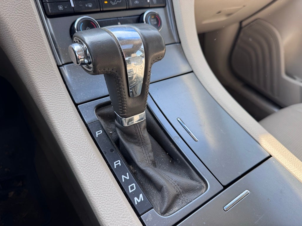 2010 Ford Taurus Limited