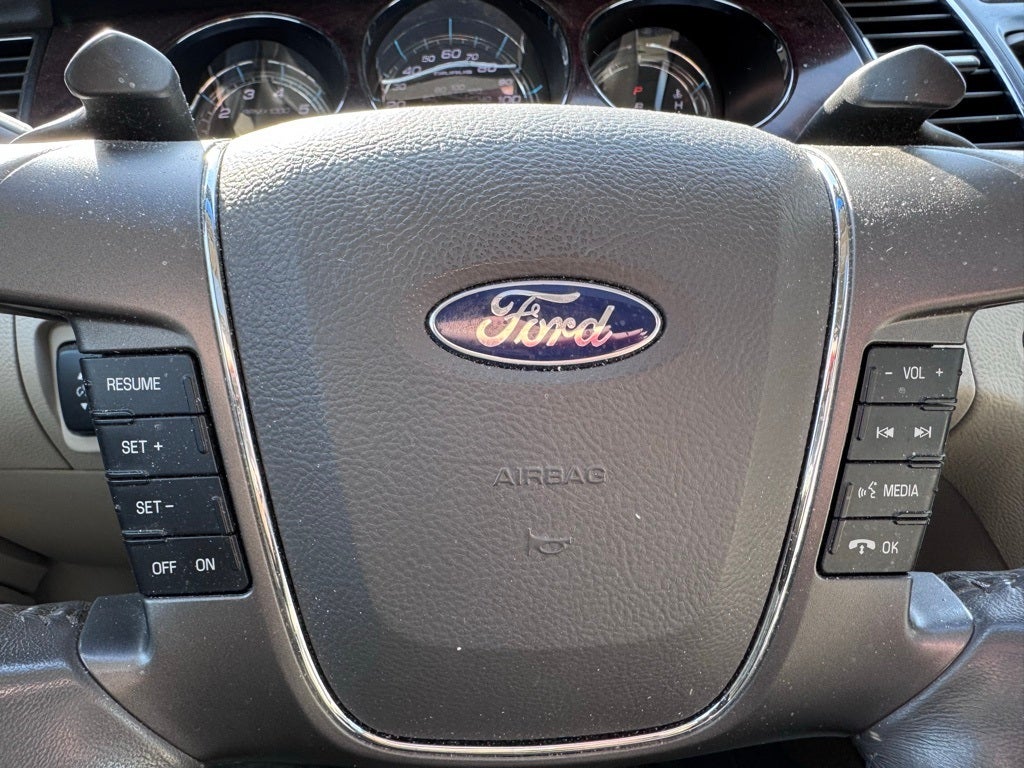 2010 Ford Taurus Limited