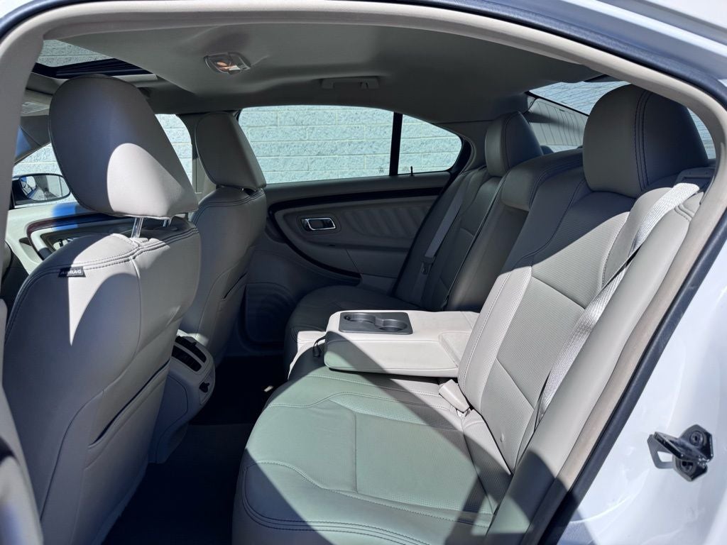 2010 Ford Taurus Limited