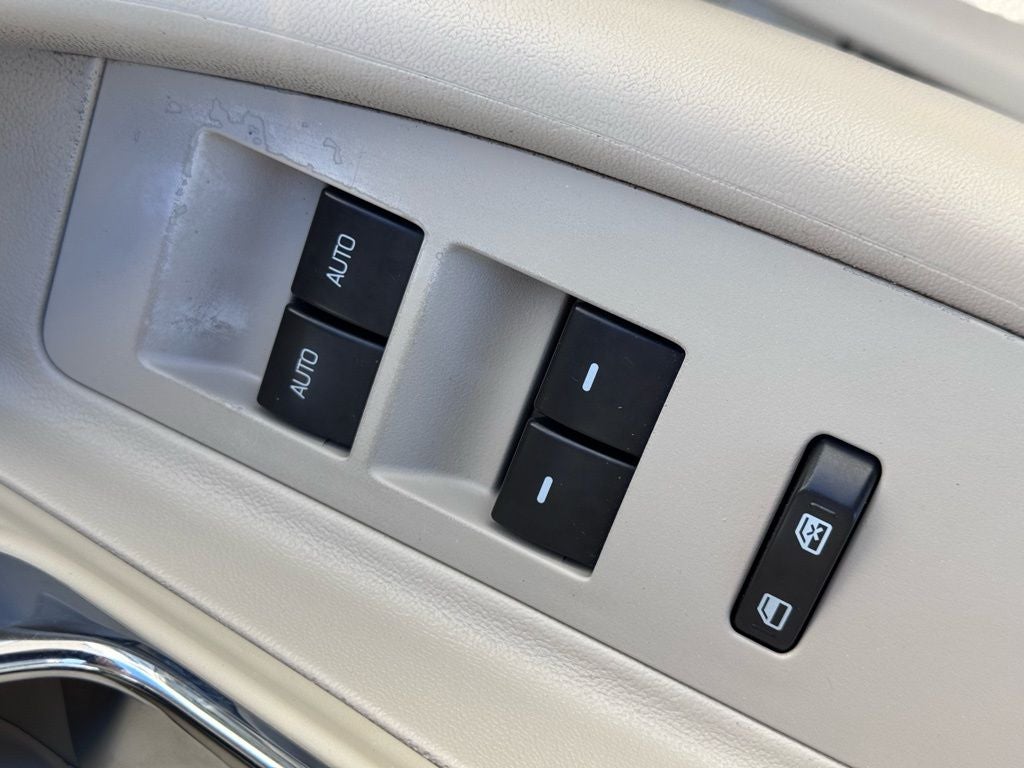 2010 Ford Taurus Limited