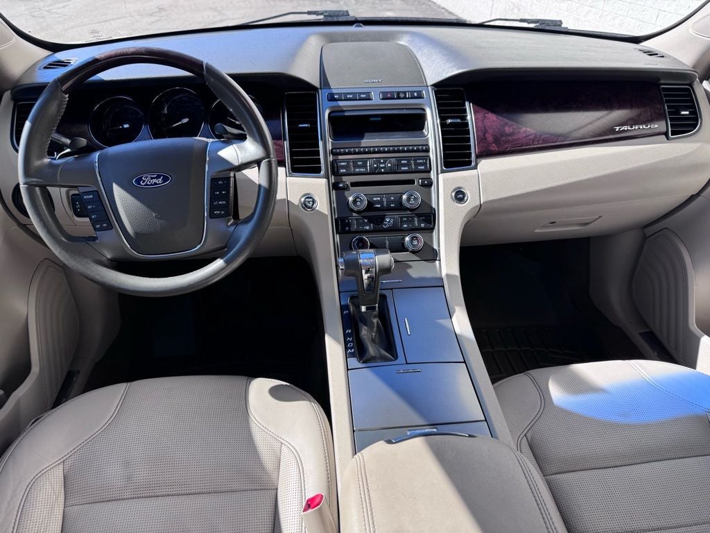 2010 Ford Taurus Limited