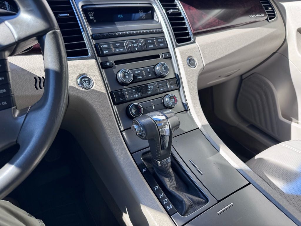 2010 Ford Taurus Limited