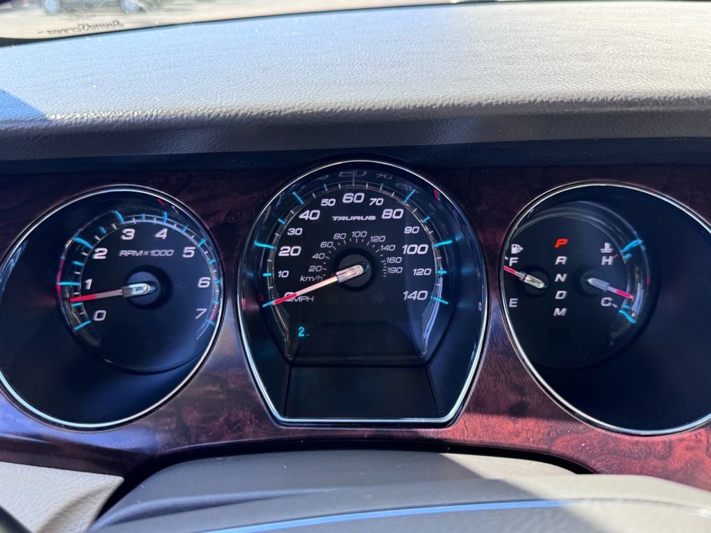 2010 Ford Taurus Limited