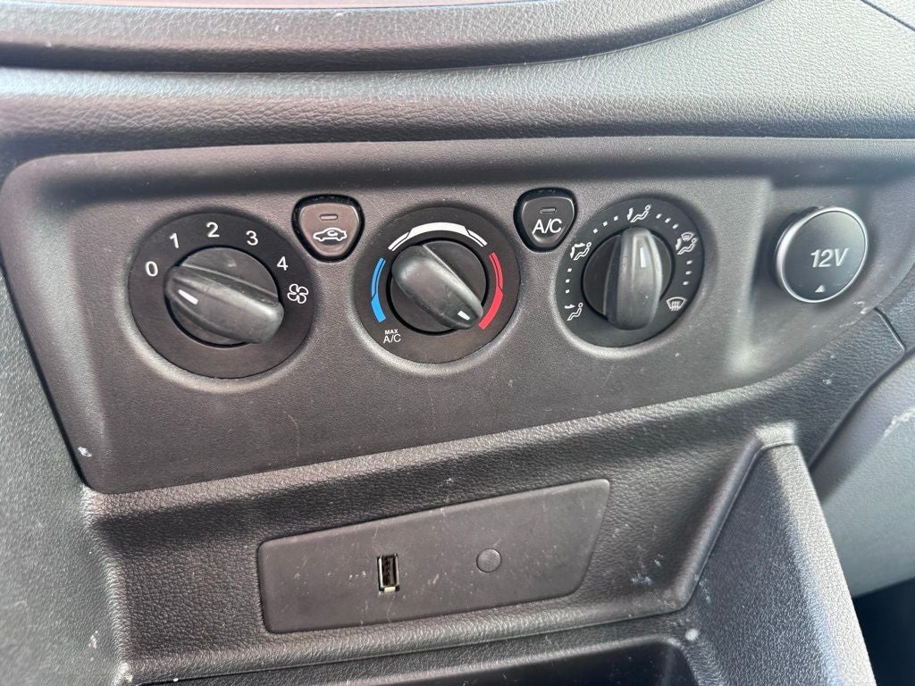 2019 Ford Transit-150 XLT