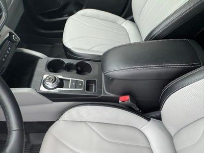 2025 Ford Escape Plug-In Hybrid Base