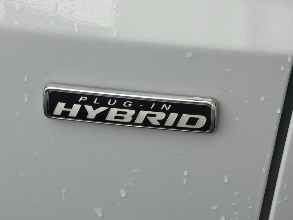 2025 Ford Escape Plug-In Hybrid Base