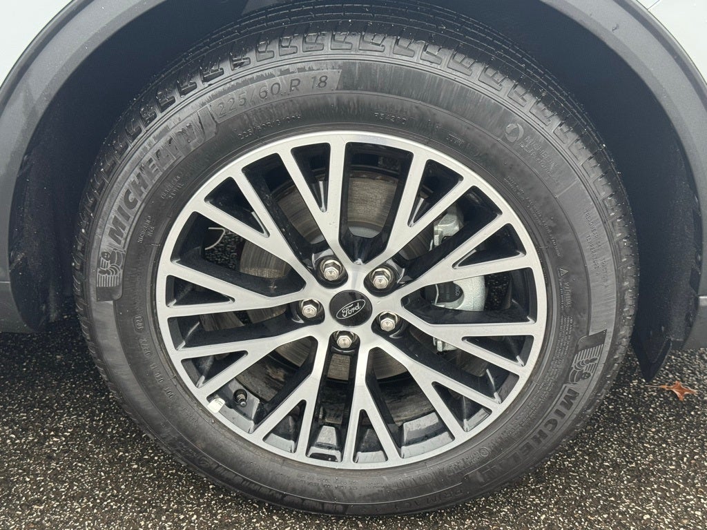 2025 Ford Escape Plug-In Hybrid Base