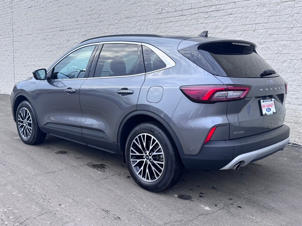2023 Ford Escape Plug-In Hybrid Base