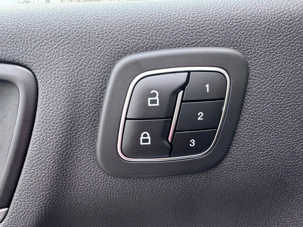 2023 Ford Escape Plug-In Hybrid Base