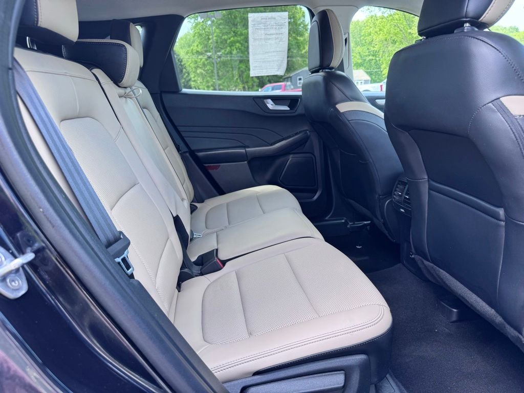 2021 Ford Escape SEL