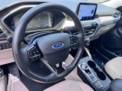 2021 Ford Escape SEL