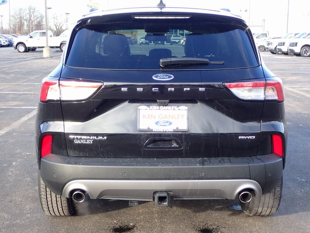 2022 Ford Escape Titanium