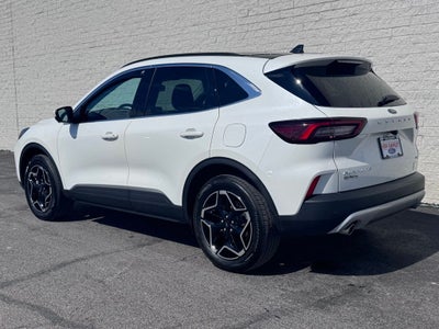 2026 Ford Escape Hybrid Platinum