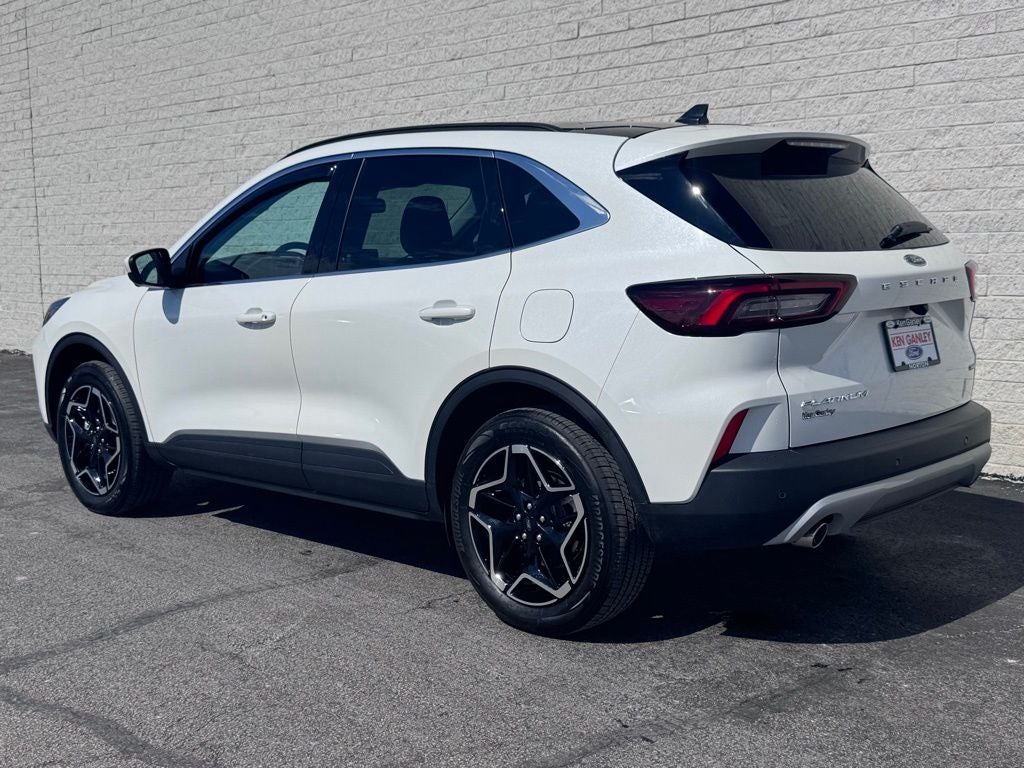 2026 Ford Escape Hybrid Platinum