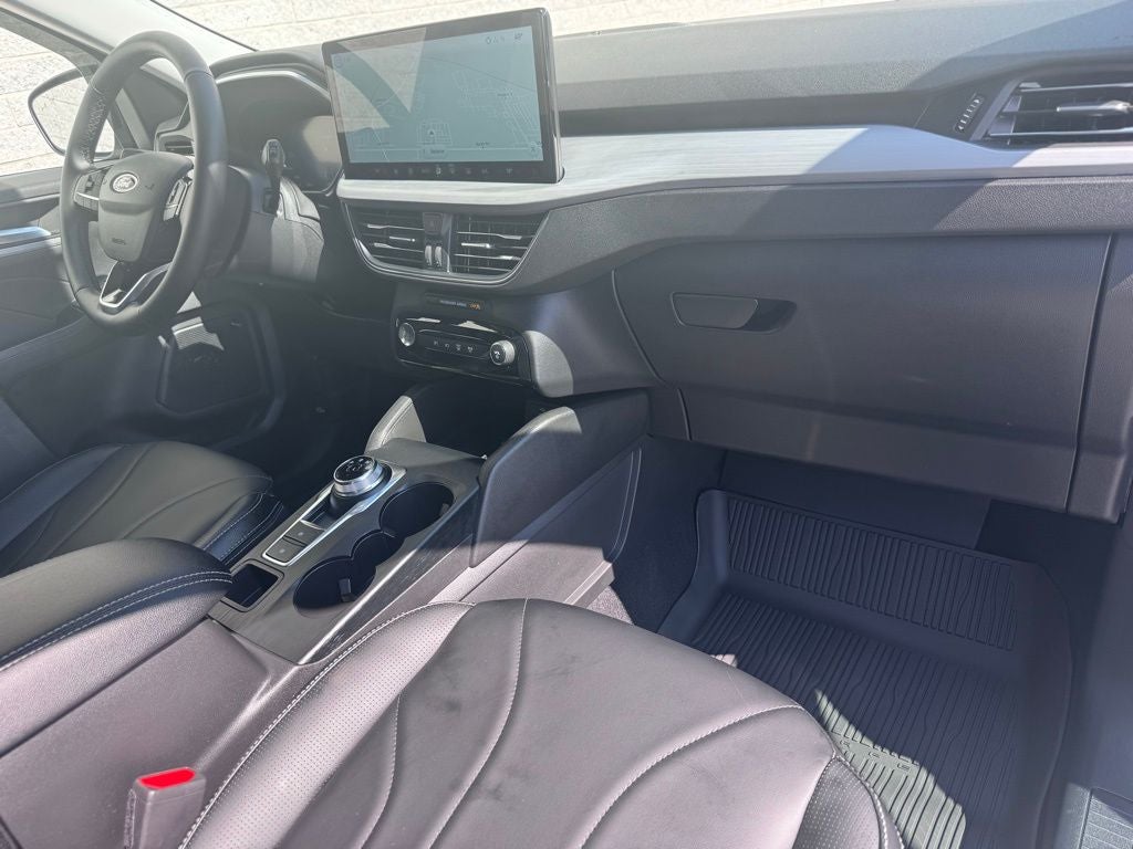 2026 Ford Escape Hybrid Platinum