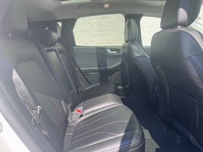 2026 Ford Escape Hybrid Platinum