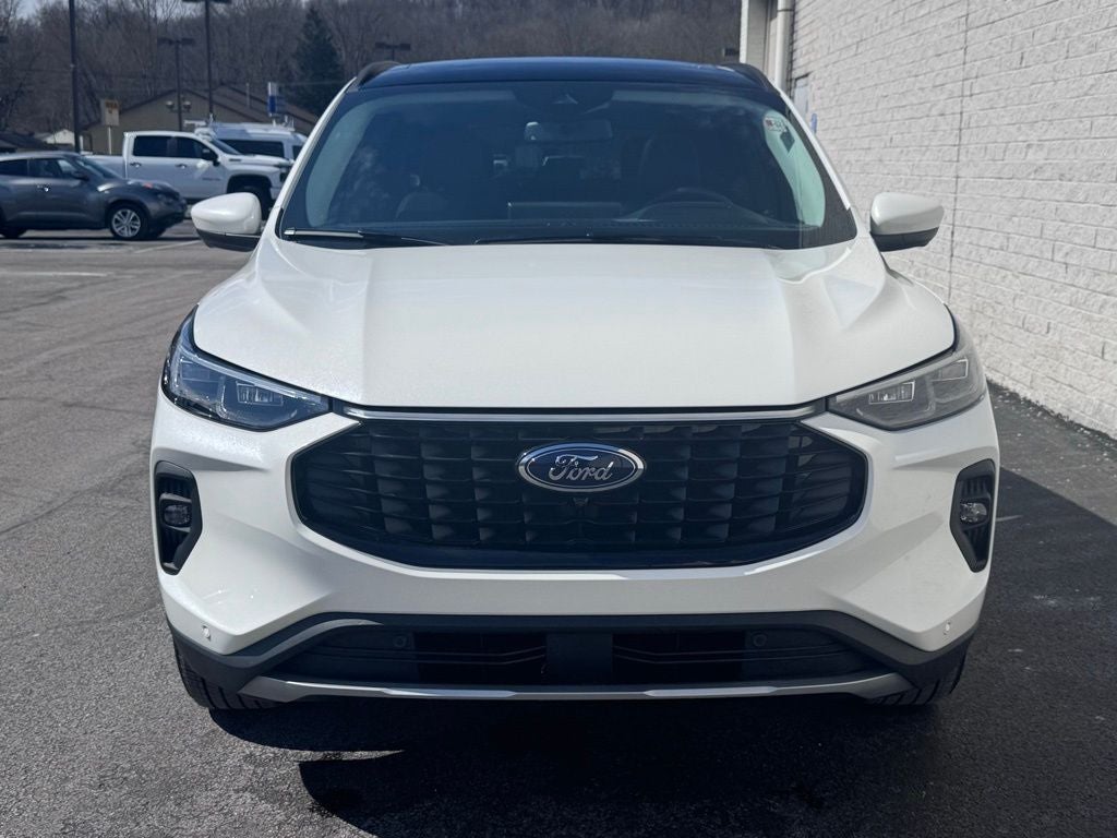 2026 Ford Escape Hybrid Platinum