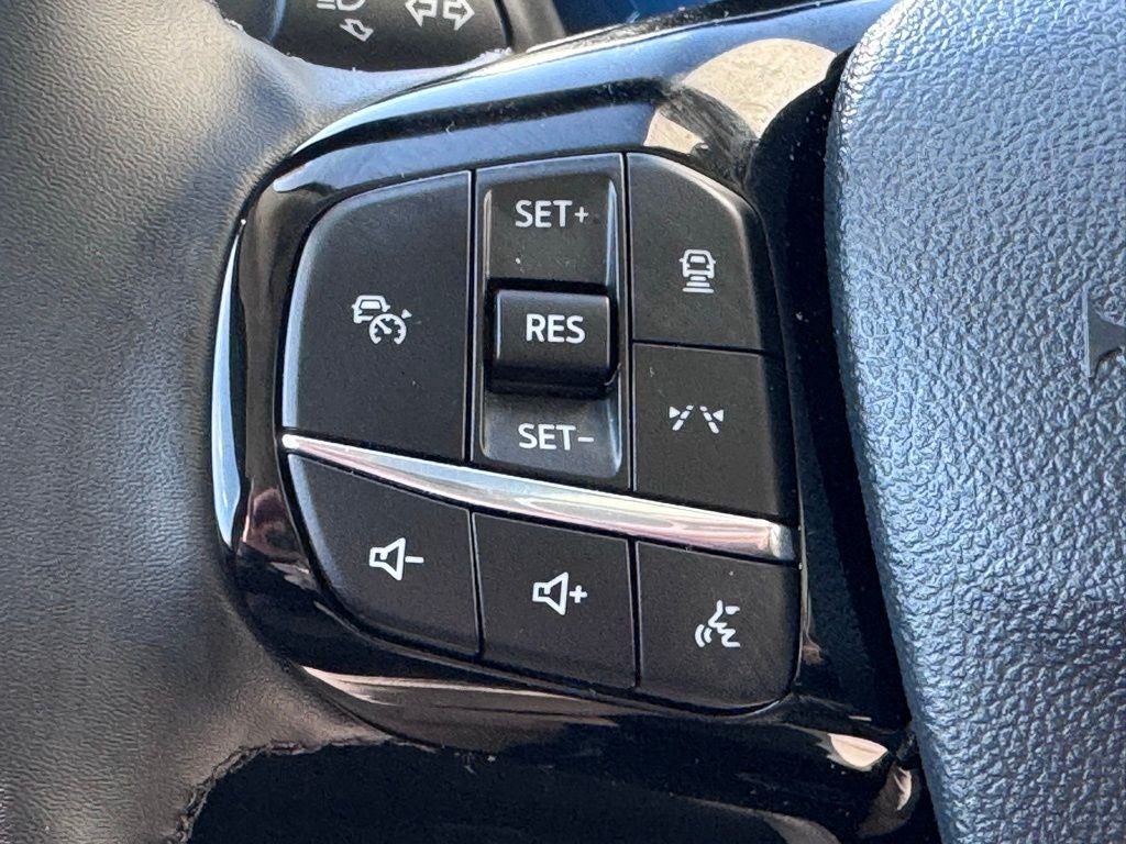 2026 Ford Escape Hybrid Platinum