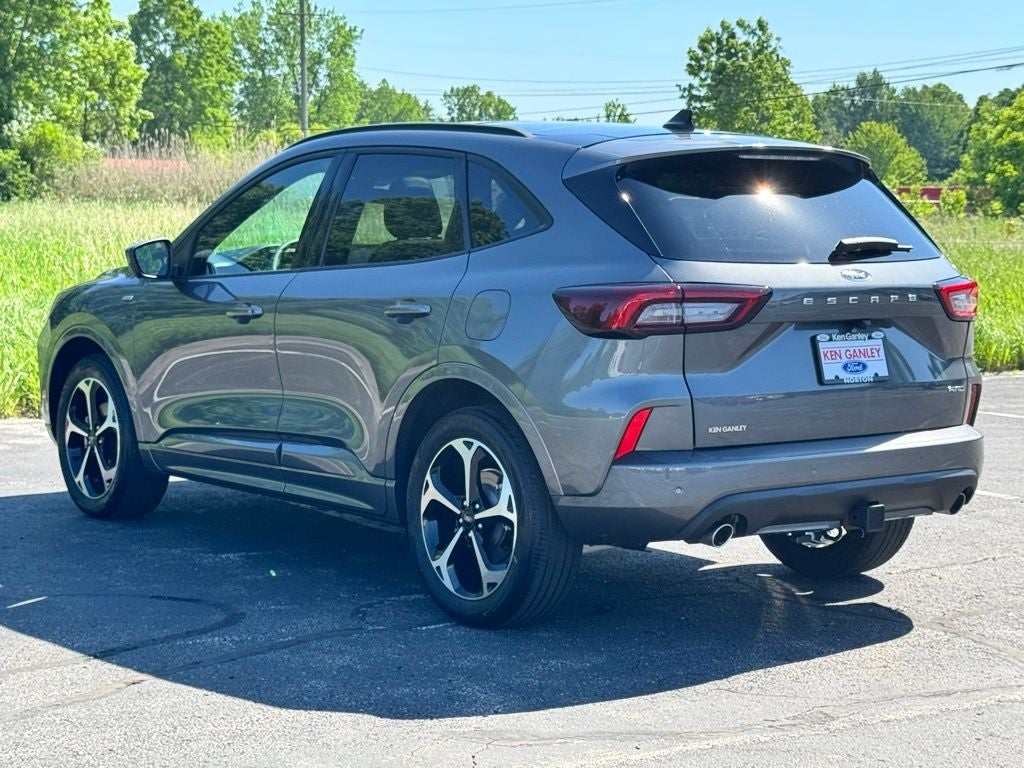 2023 Ford Escape ST-Line Select