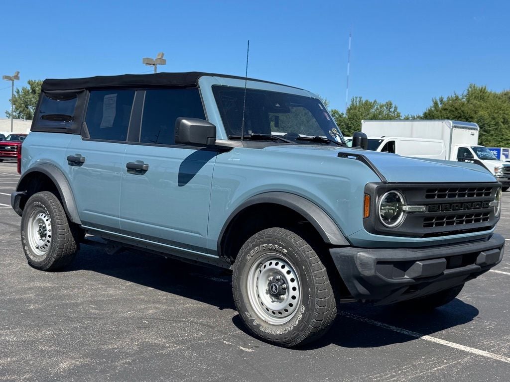 2022 Ford Bronco Base