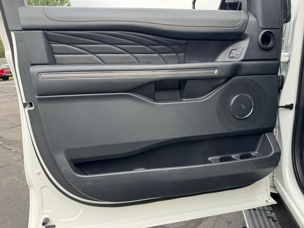 2023 Ford Expedition Max Platinum