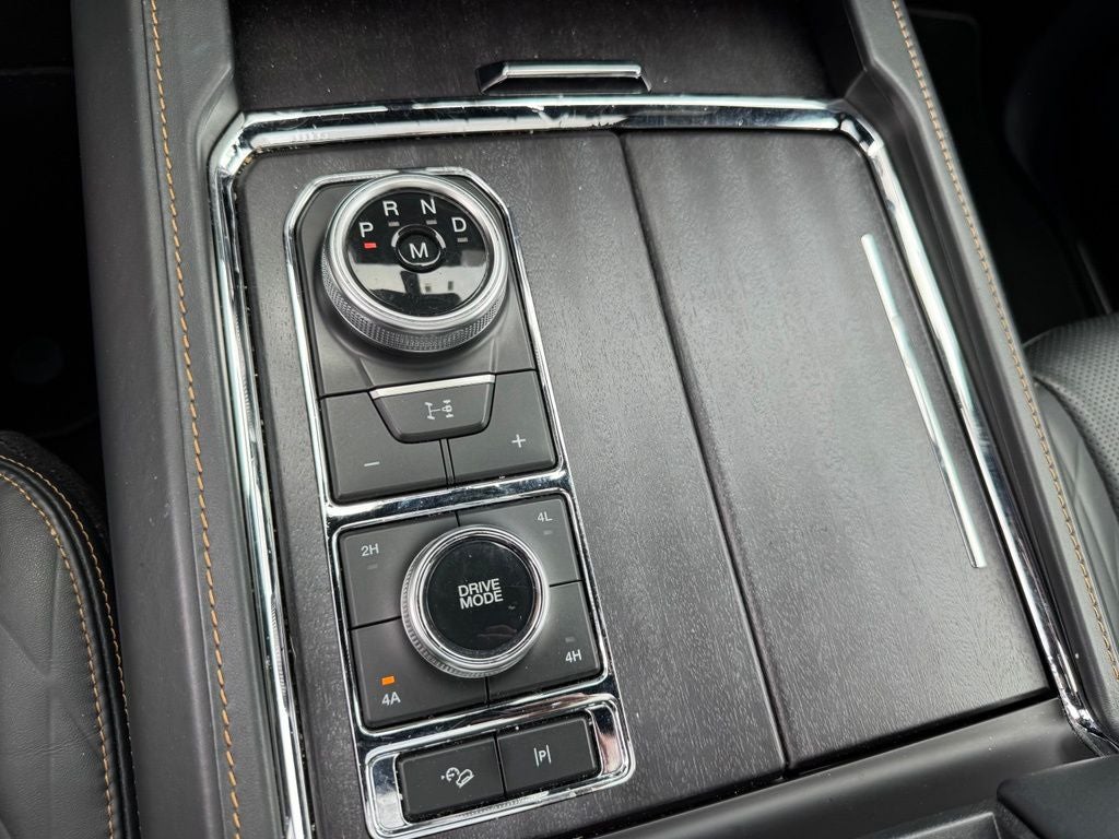 2023 Ford Expedition Max Platinum