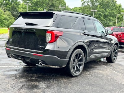 2023 Ford Explorer ST-Line
