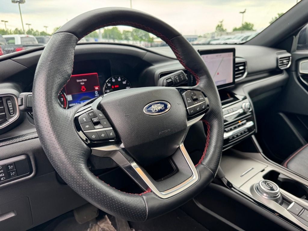 2023 Ford Explorer ST-Line