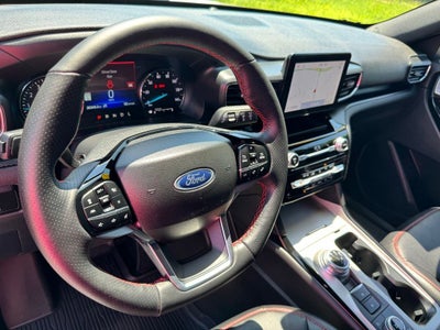 2023 Ford Explorer ST-Line