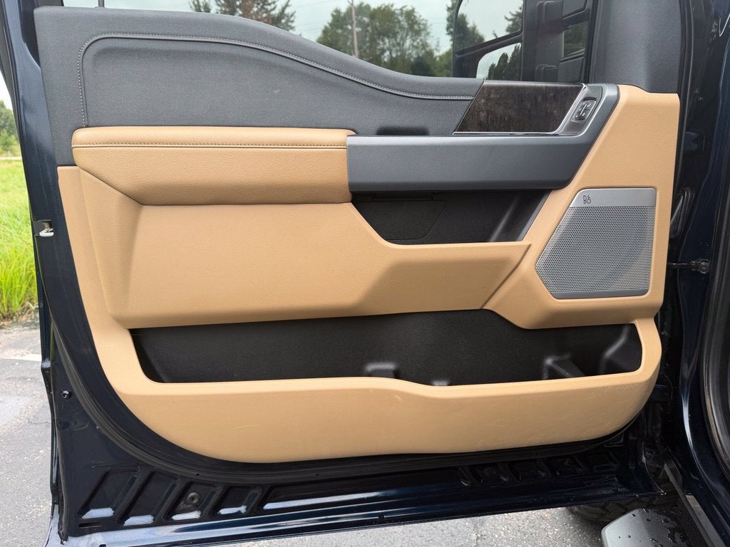 2023 Ford F-250SD Lariat