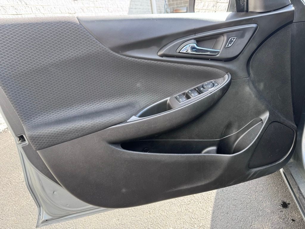 2025 Chevrolet Malibu LS 1LS