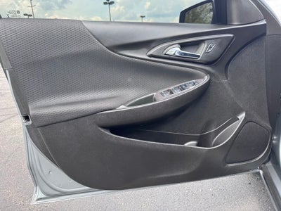 2025 Chevrolet Malibu LS 1LS