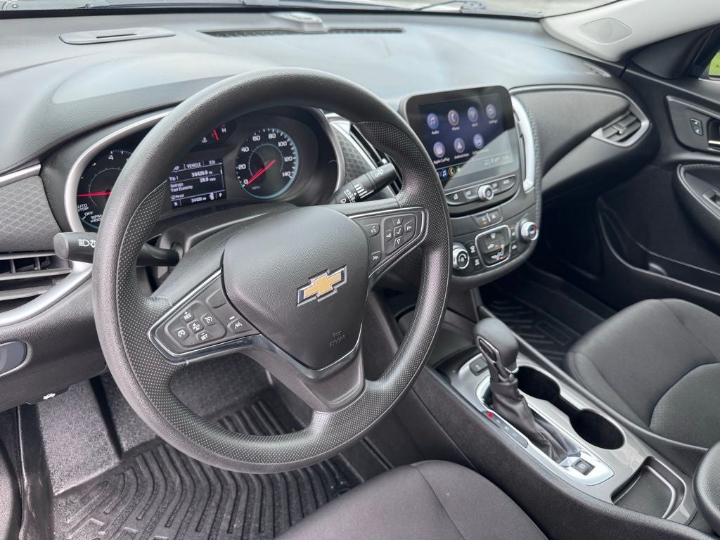 2025 Chevrolet Malibu LS 1LS