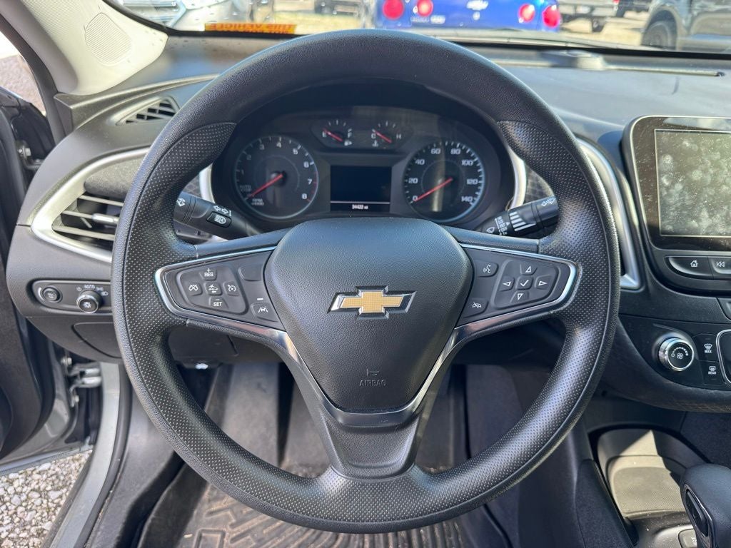 2025 Chevrolet Malibu LS 1LS