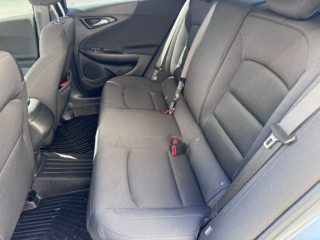 2025 Chevrolet Malibu LS 1LS