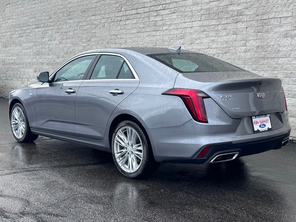 2022 Cadillac CT4 Premium Luxury