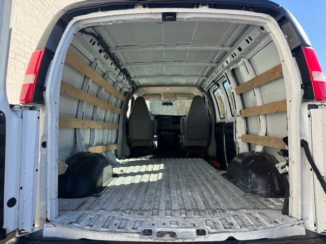 2019 Chevrolet Express 2500 Work Van Cargo