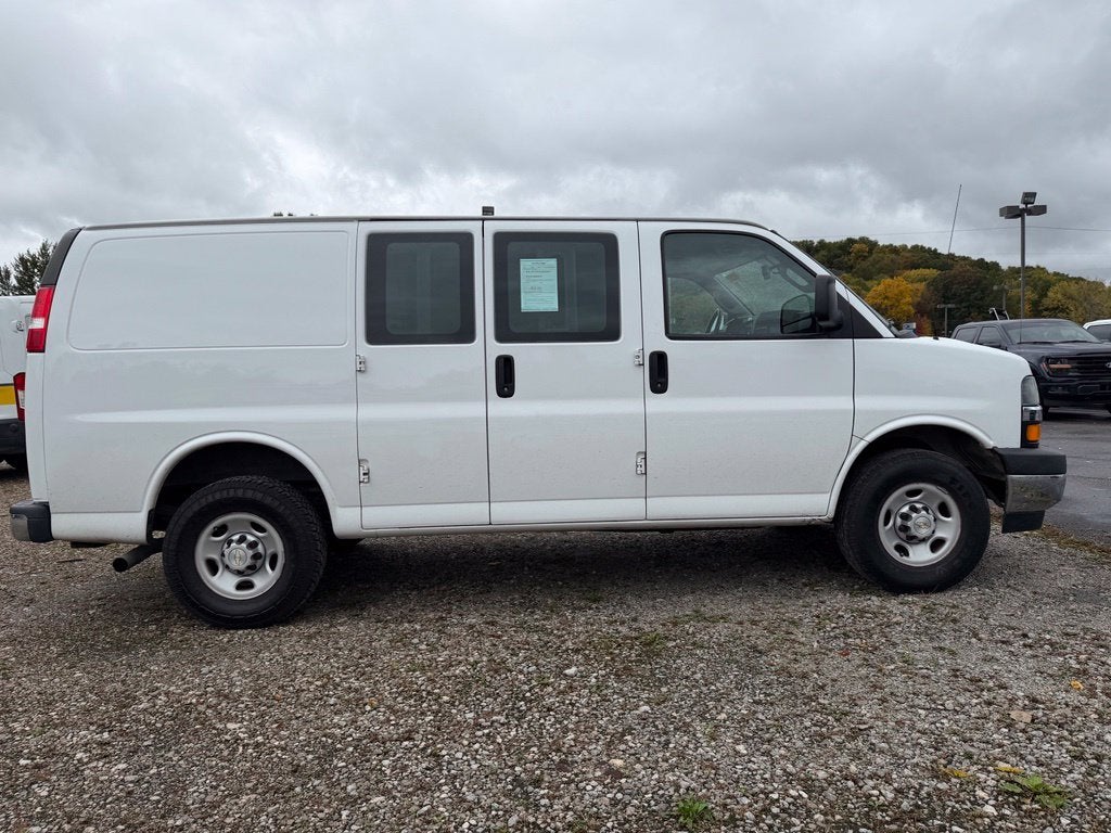 2020 Chevrolet Express 3500 Work Van Cargo