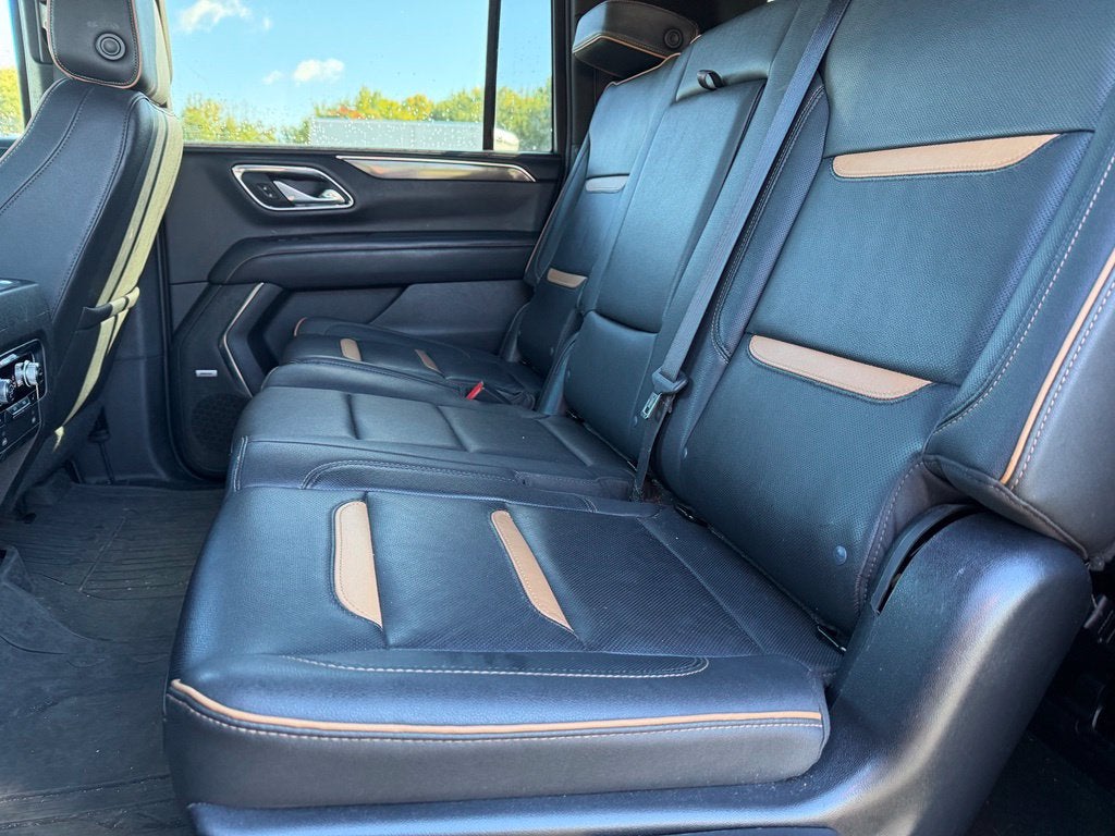 2023 GMC Yukon XL AT4