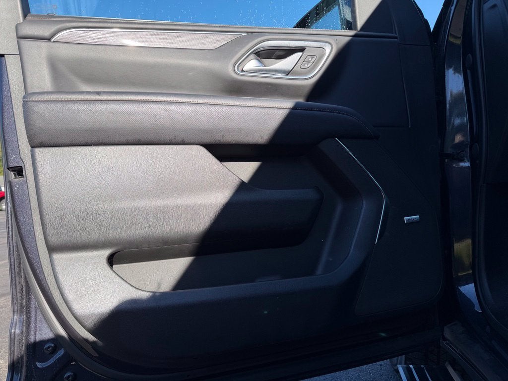 2023 GMC Yukon XL AT4