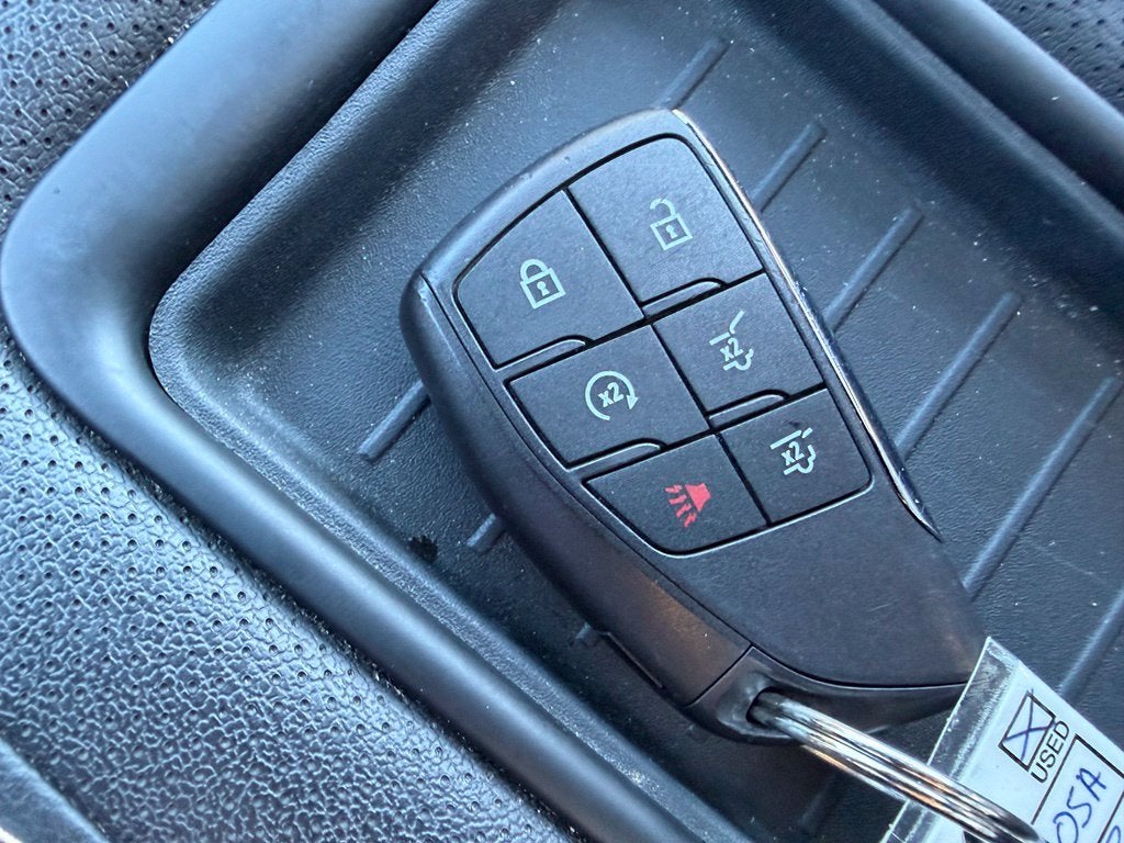 2023 GMC Yukon XL AT4
