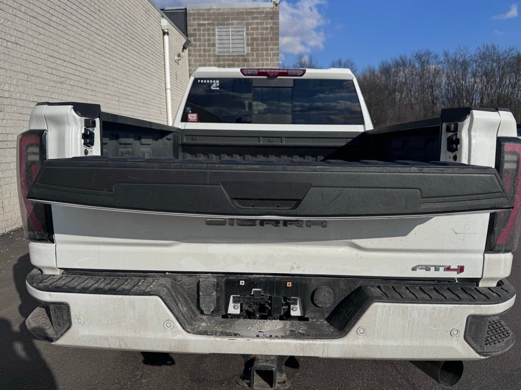 2024 GMC Sierra 2500HD AT4
