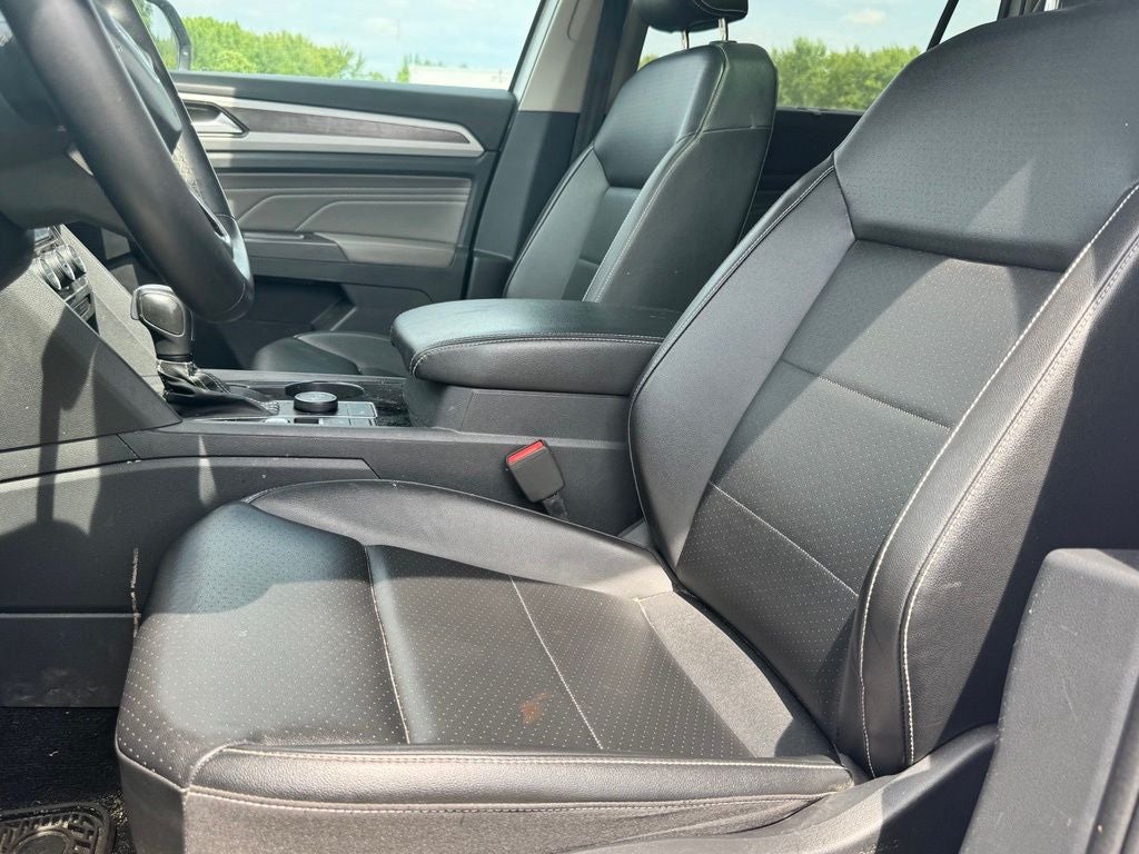2022 Volkswagen Atlas 2.0T SE w/Technology